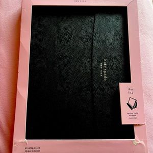 Kate Spade iPad case 10.2in mint condition